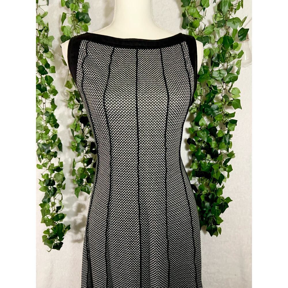 Vintage 90's Sandra Darren Black White Knit Fit & Flare Sleeveless Midi Dress 10 - Picture 2 of 12